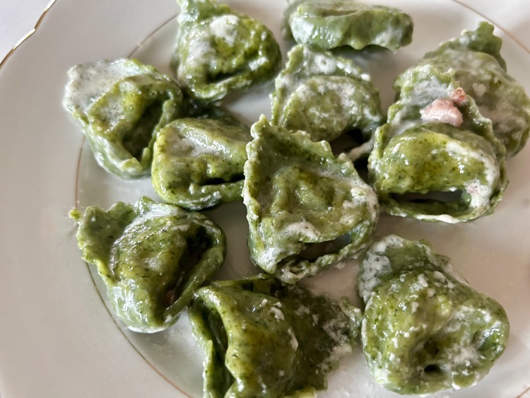 Green cappelletti